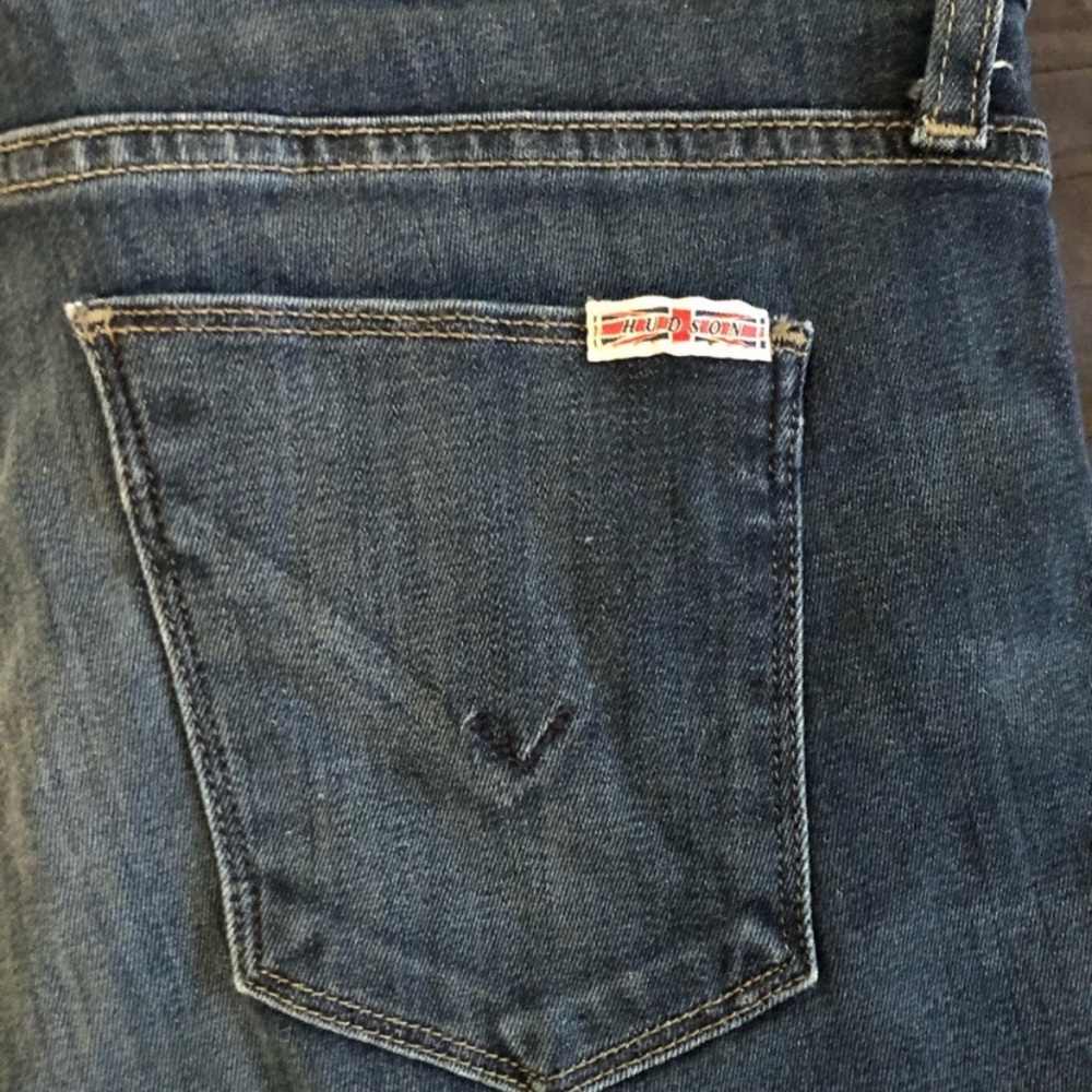 Like new Hudson women’s jeans